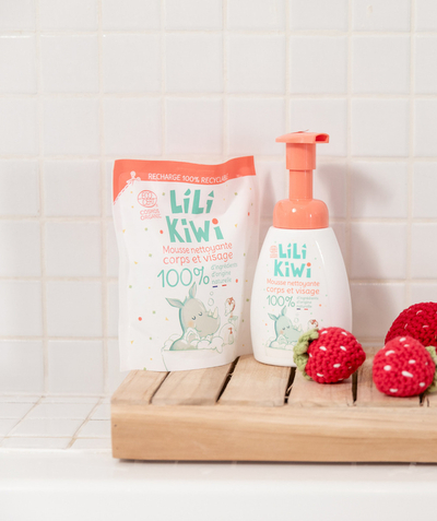 Nieuw Afdeling,Afdeling - STRAWBERRY CLEANSING FOAM REFILL