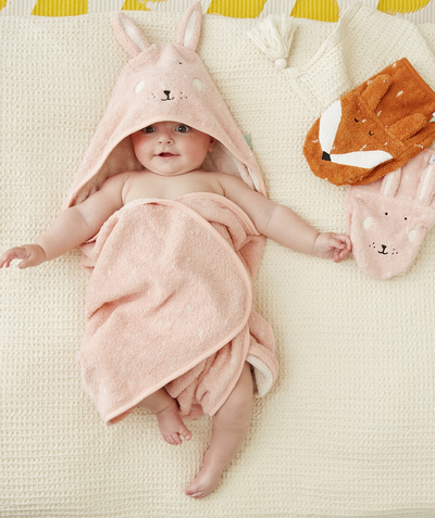Newborn Boy radius - PINK RABBIT BABY BATH CAPE IN ORGANIC COTTON