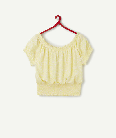 Tee-shirt radius - YELLOW FLOWER-PATTERNED T-SHIRT IN VISCOSE WITH A BOAT NECK