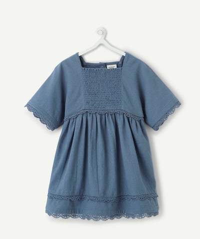 Low prices radius - STRAIGHT BLUE DRESS WITH A LACE TRIM