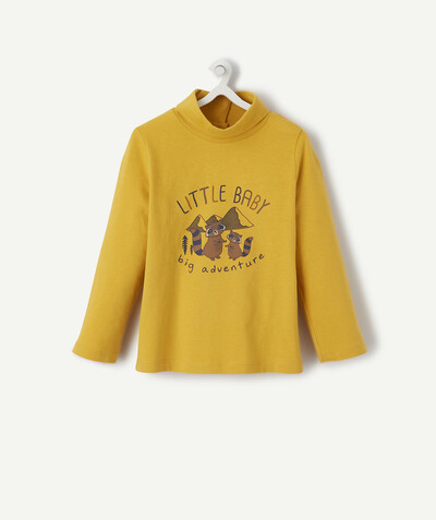 Roll-Neck-Jumper family - YELLOW TURTLENECK TOP WITH A RACCOON DESIGN