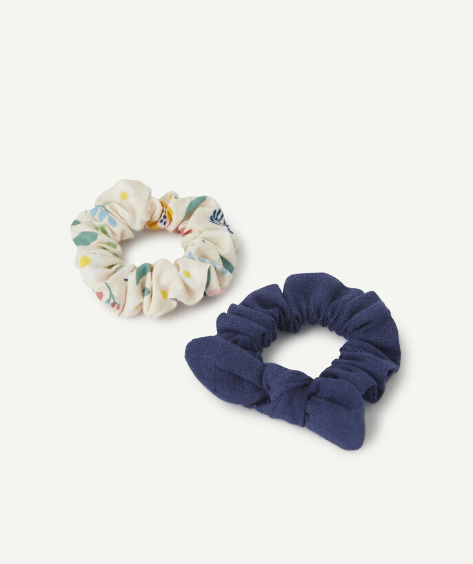 Baby-girl radius - TWO PLAIN AND FLOWER PATTERNED HAIR SCRUNCHIES