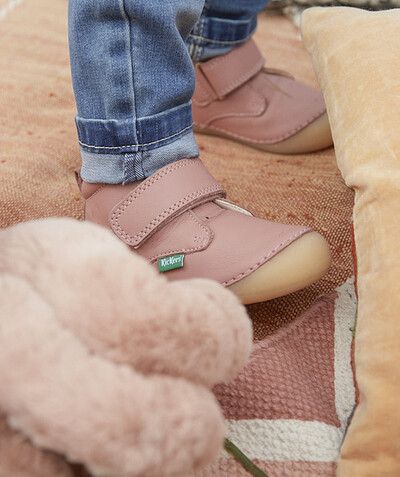 Shoes, booties radius - KICKERS® - PINK FIRST STEPS ANKLE BOOTS WITH SCRATCH FASTENING