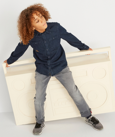 Outlet radius - BOYS' LOW-IMPACT RAW DENIM SHIRT WITH A MESSAGE