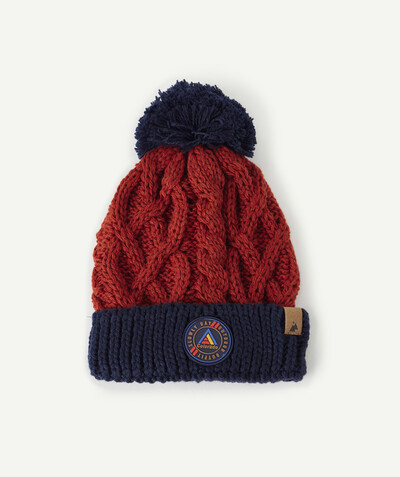 Outlet radius - RED AND BLUE KNITTED HAT