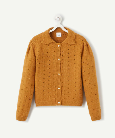 TOP radius - KNITTED CAMEL JACKET WITH FLOWER BUTTONS