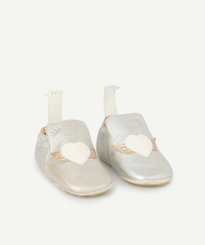 Nursery Tao Categories - SILVER LEATHER SLIPPERS WITH HEARTS