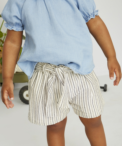 Outlet radius - WHITE AND GREY STRIPED SEQUIN SHORTS WITH BOW