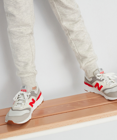 Boys radius - GREY AND RED 997H TRAINERS