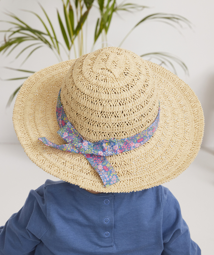 Beach collection radius - STRAW HAT WITH A BLUE FLORAL FABRIC BAND