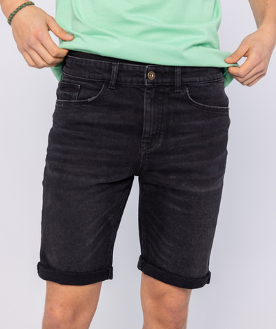 Shorts - Bermuda shorts family - SLIM BLACK COTTON BERMUDA SHORTS WITH POCKETS