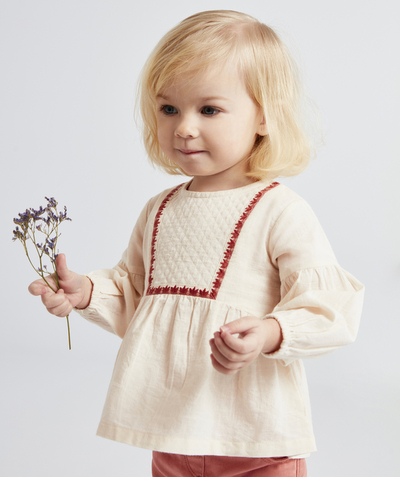 Shirt - Blouse radius - BABY GIRLS' BLOUSE IN CREAM COTTON WITH A QUILTED EFFECT