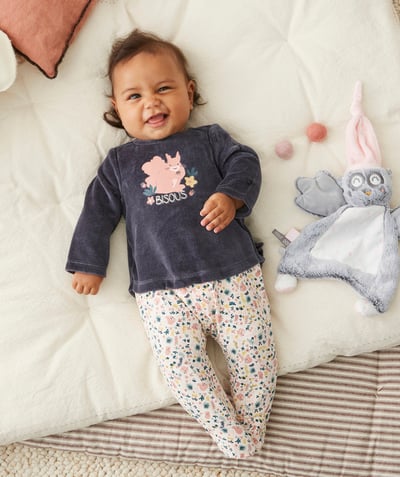 Outlet radius - BABIES' VELVET EFFECT AND FLORAL PRINT SLEEPSUIT IN ORGANIC COTTON