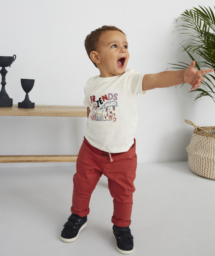Back to school collection radius - BABY BOYS' WHITE ORGANIC T-SHIRT WITH A FRIENDS DESIGN