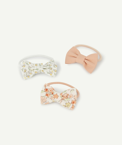 Baby-girl radius - SET OF THREE HAIR ELASTICS WITH PASTEL PINK AND FLOWER-PATTERNED BOWS FOR BABY GIRLS