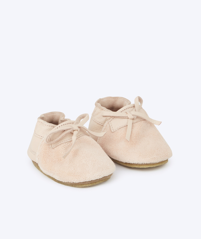 Christmas store radius - BABIES' BOOTIES IN LEATHER AND PALE PINK CREPE