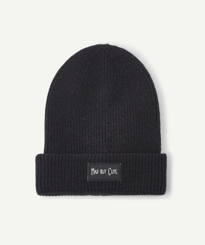 Nice and warm Tao Categories - GIRLS' BLACK KNITTED HAT WITH A MESSAGE ON THE BRIM