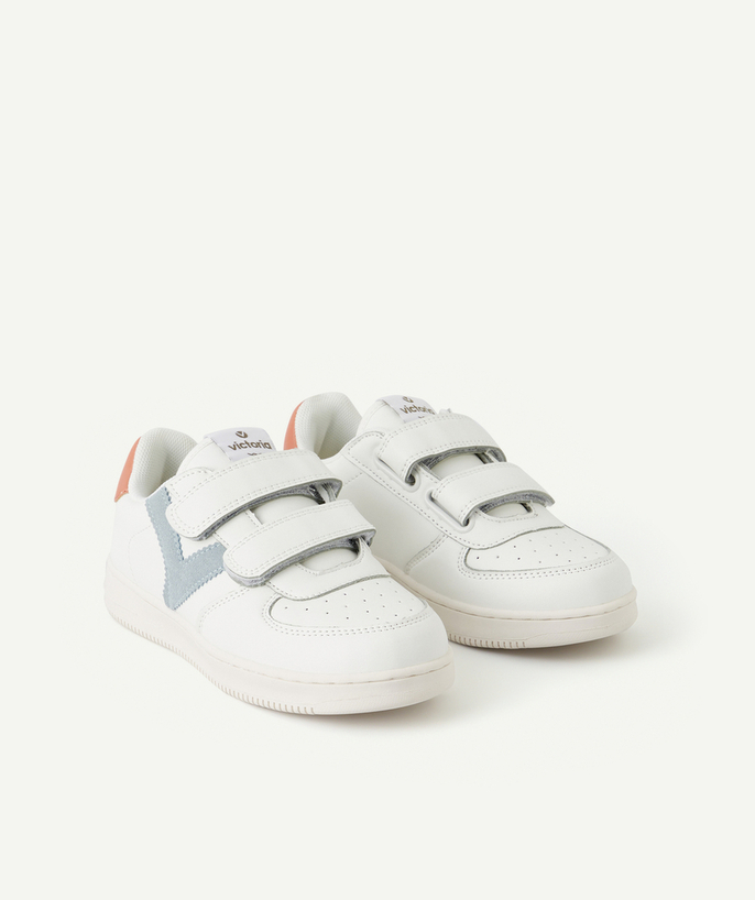 VICTORIA ® radius - WHITE TRAINERS WITH A SKY BLUE LOGO