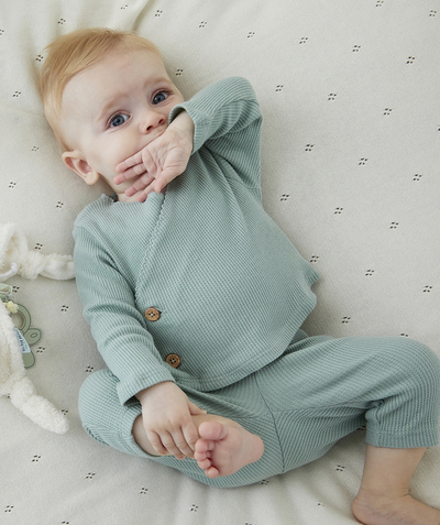 Clothing radius - BABIES' PASTEL GREEN ORGANIC COTTON WAFFLED LEGGINGS
