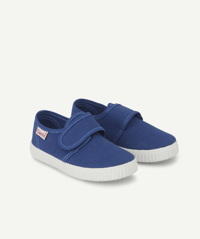 Shoes radius - BOYS' BLUE CANVAS TRAINERS WITH HOOK AND LOOP FASTENING