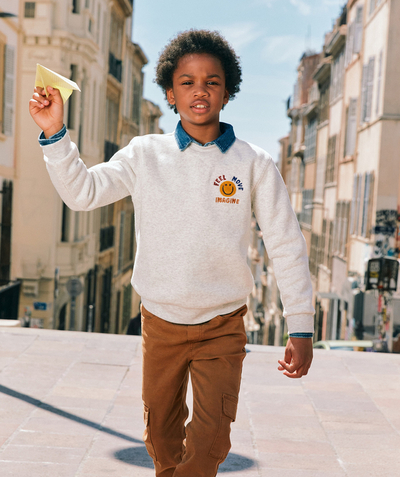 Sweatshirt radius - BOYS' GREY SWEATSHIRT IN RECYCLED FIBRES WITH A MESSAGE AND SMILEY FACE