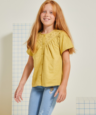 Tee-shirt radius - GIRLS' YELLOW ORGANIC COTTON T-SHIRT WITH GATHERS AND OPENWORK DETAILS