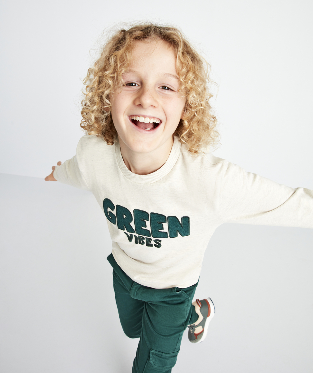 T-shirt en coton bio garçon écru avec message green vibes - 2 A